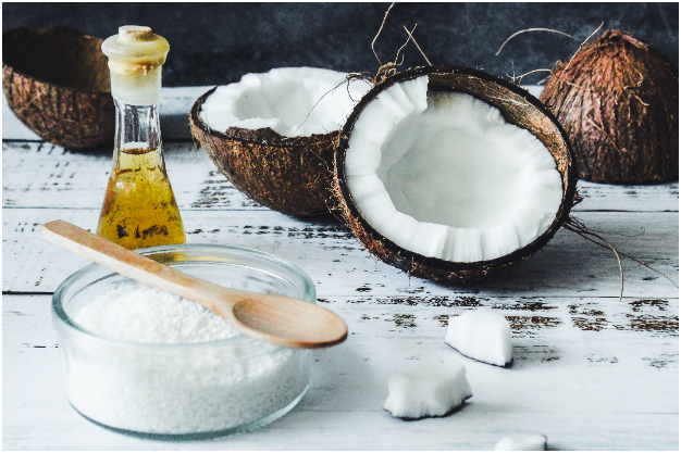 Refuerza tu rutina capilar y prepara un exfoliante de cabello