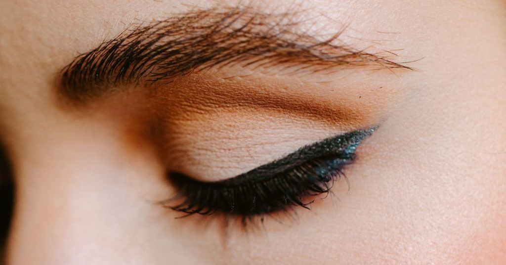 'Siren Eyes', el delineado en tendencia que alarga la mirada y es fácil de hacer